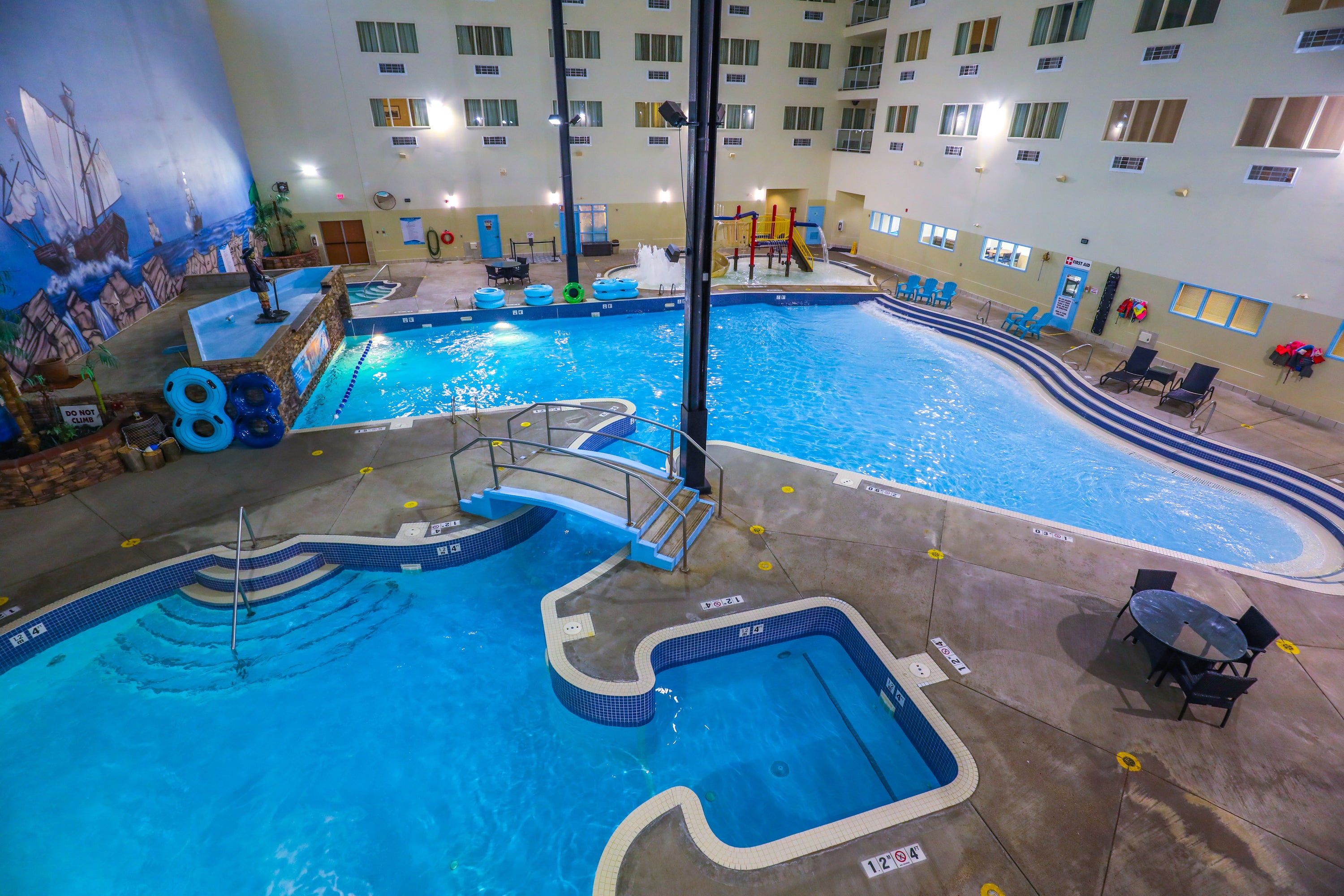 Mariner's Cove Water Park & Wave Pool Mariner's Cove Water Park & Wave Pool